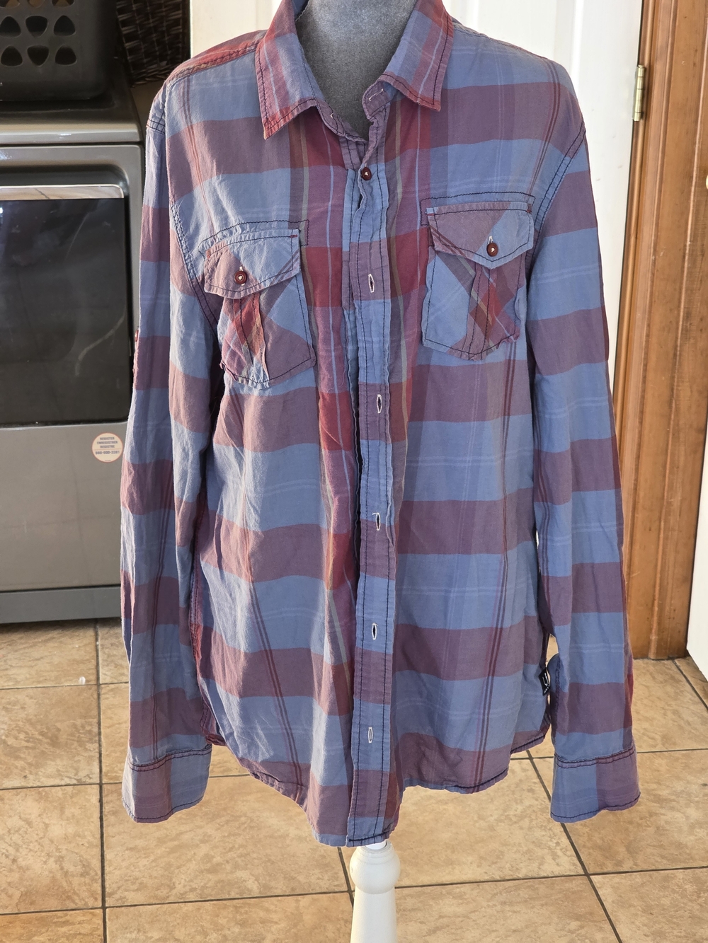 i jeans by Buffalo Men's Plaid Button-Down Shirt in Blue and Maroon